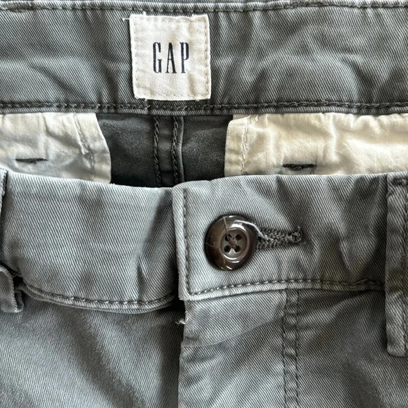 GAP Men’s Shorts - Picture 4 of 4
